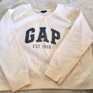 Gap Sweatshirt